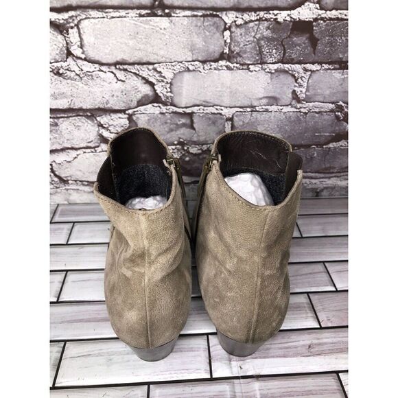 Aquatalia Taupe Suede Leather Side Zip Heel Ankle Booties Women’s Sz 10M US/41EU - Picture 8 of 16